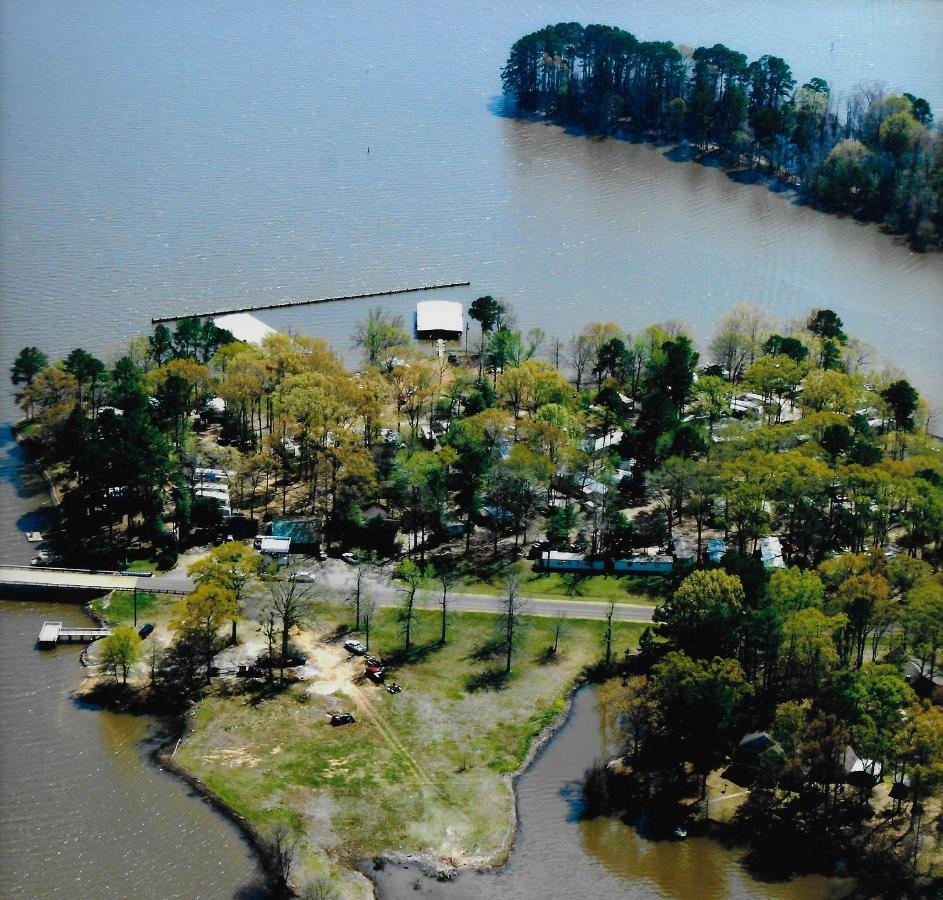 Hotel Holly Park Marina Milam Exterior foto