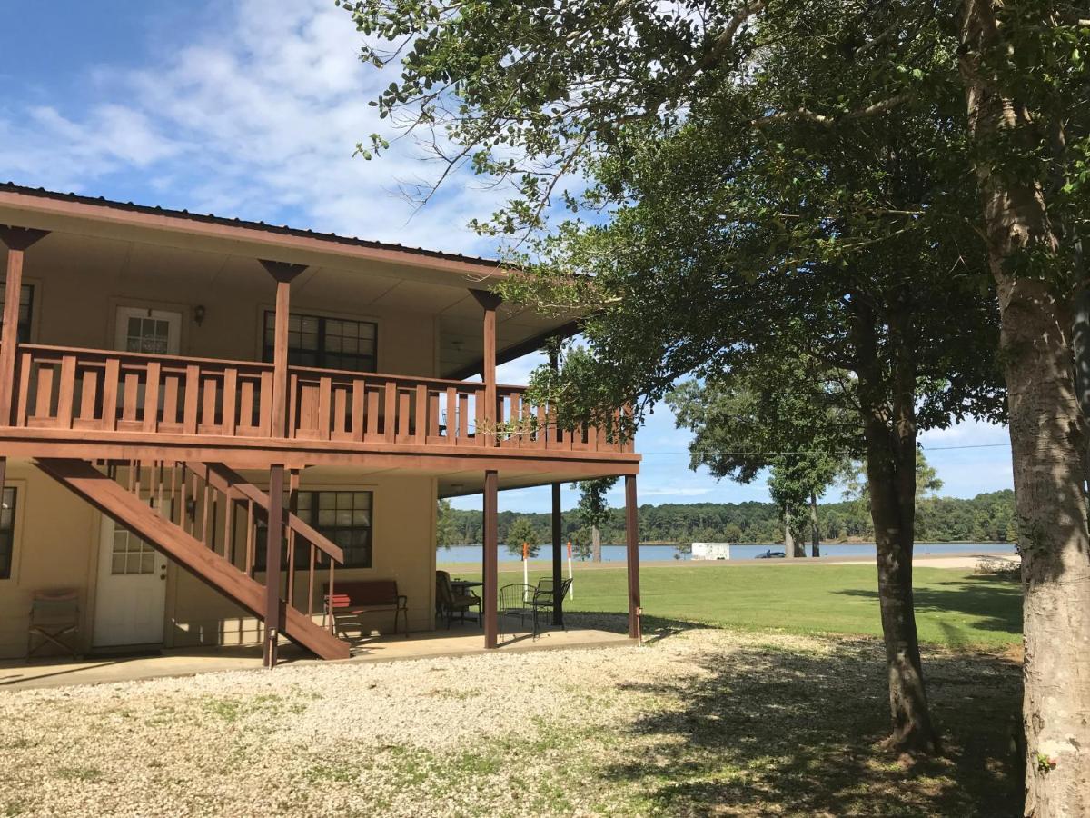 Hotel Holly Park Marina Milam Exterior foto